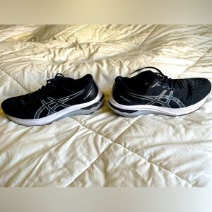 ASICS GT 2000-11 men’s size 11, worn for office dress down days.